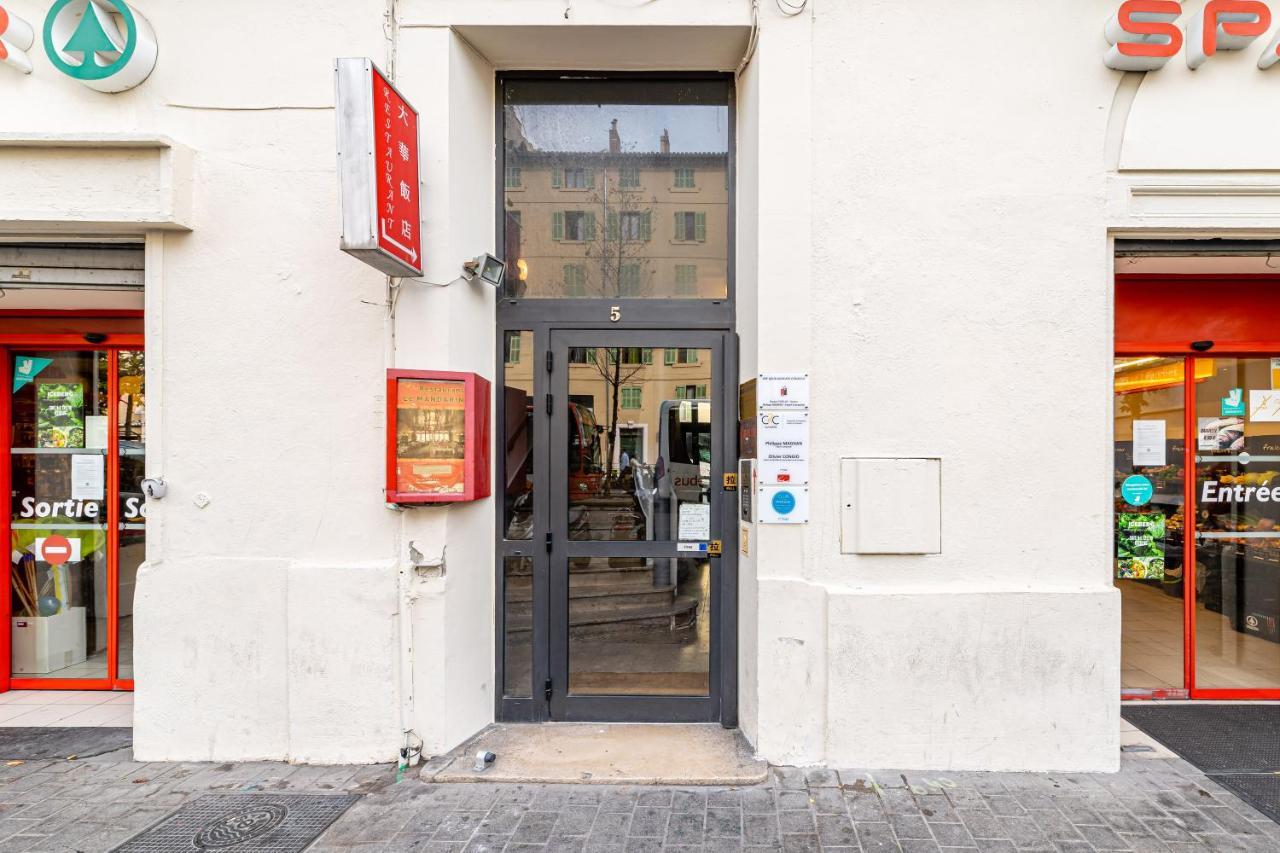 Studio Bleu 29M2, 120M Vieux-Port , Clim ,Wifi, Acces Autonome Avec Code Marsella Exterior foto
